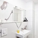 Modernes In Leipzig, 4 Personen, Selbst-check-in *