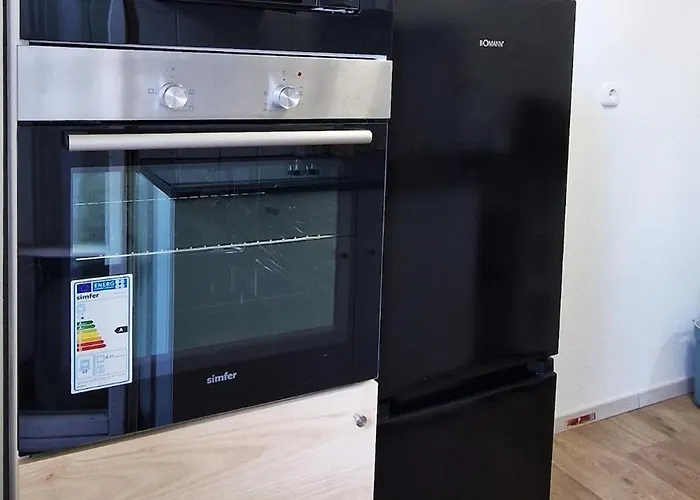 Modernes In Leipzig, 4 Personen, Selbst-check-in Lägenhet *